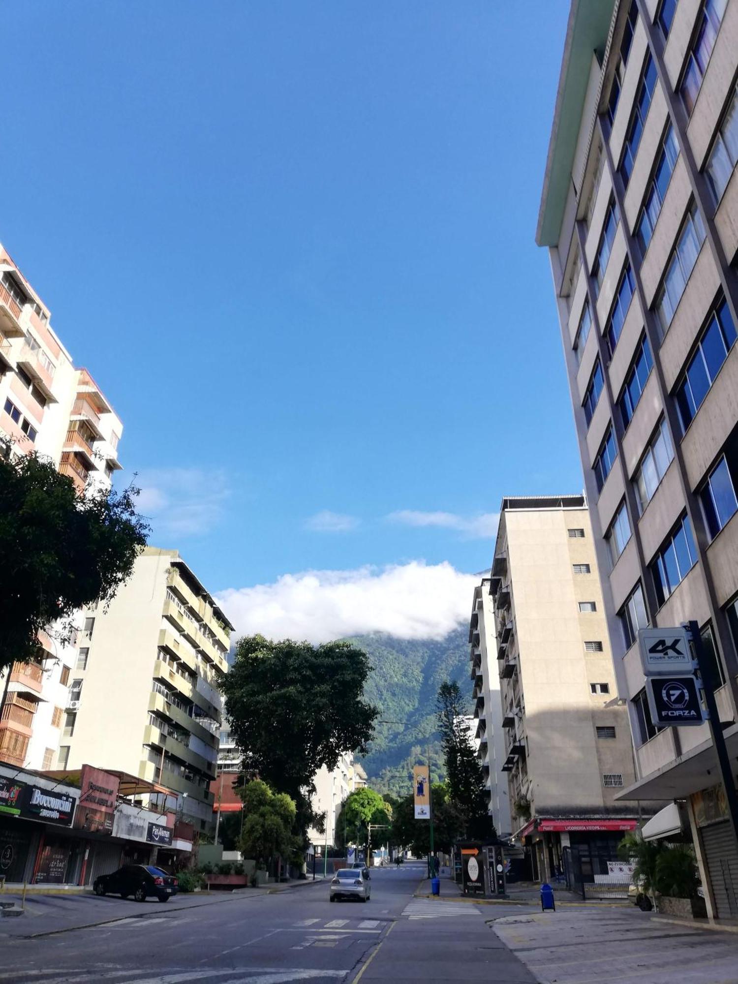 Ferienwohnung Habitacion En Los Palos Grandes 4Ta Av Caracas Exterior foto